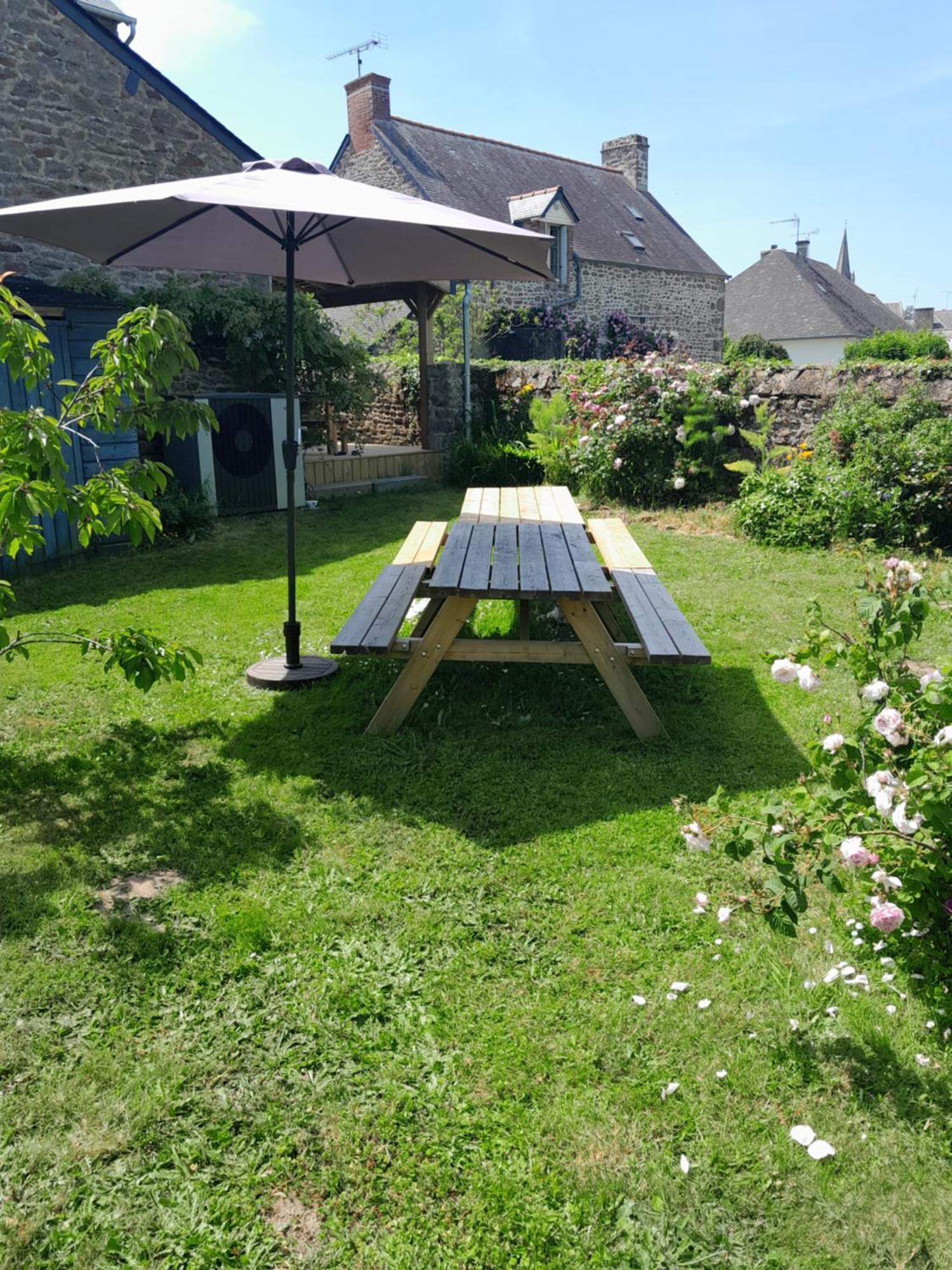 Rozeliande Villa Roz-sur-Couesnon Exterior foto